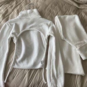 Are you am I zuzu top and pants - size XS in both